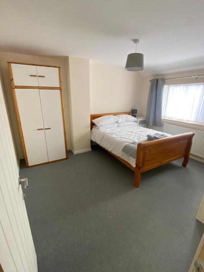 Theldon Lägenhet Luton  Exteriör bild