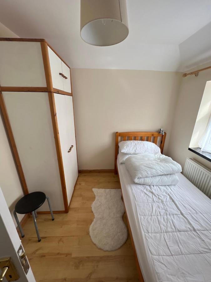 Theldon Lägenhet Luton  Exteriör bild
