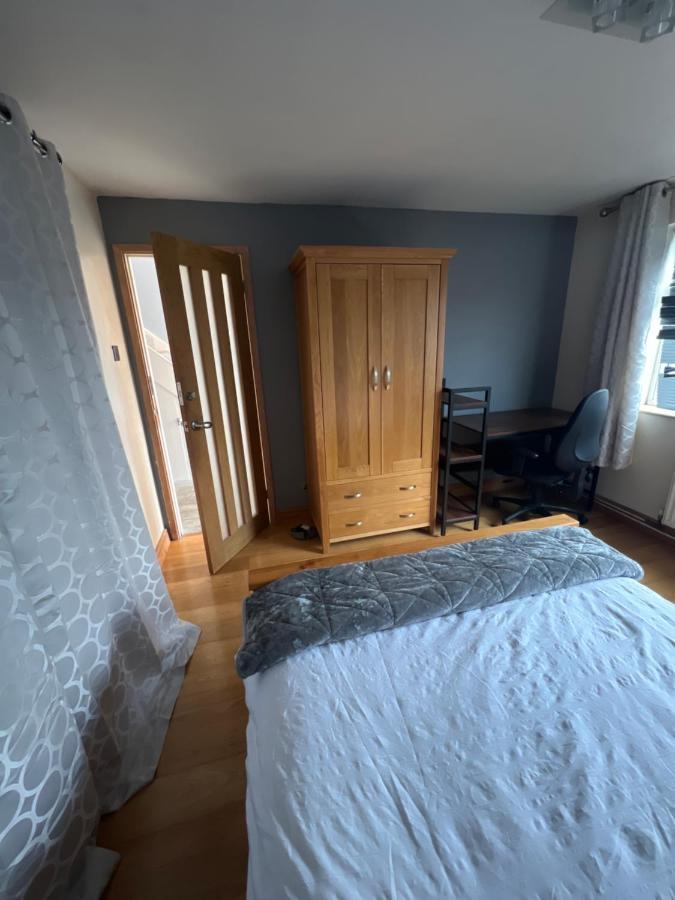 Theldon Lägenhet Luton  Exteriör bild