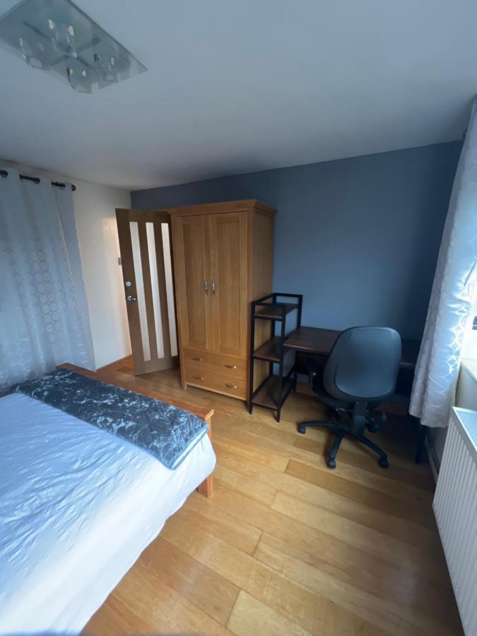 Theldon Lägenhet Luton  Exteriör bild